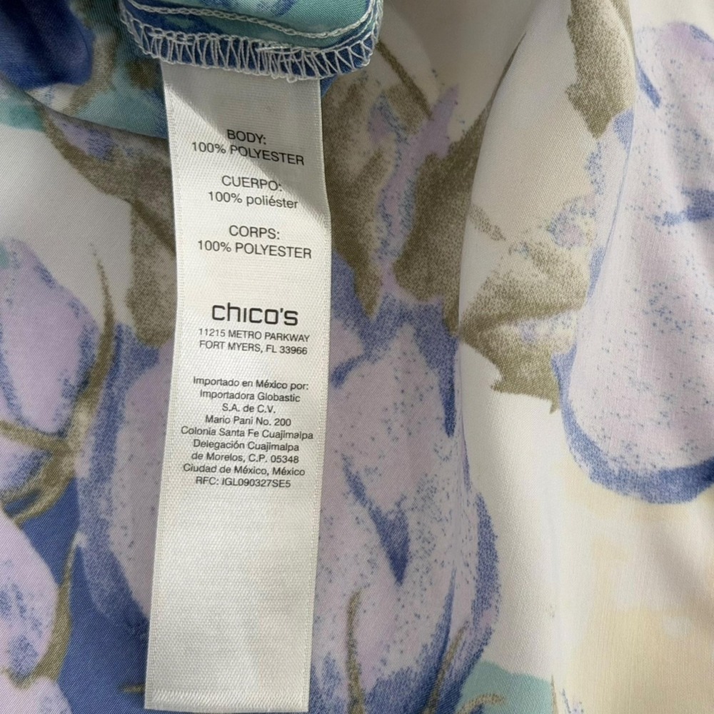 Chico's Rose Garden Sophia Blouse Womens XL Blue Floral Roll Tab NWT - Picture 8 of 9